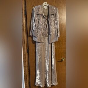 David's Bridal Champagne Gown